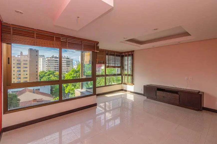 Foto 1 de Apartamento com 2 Quartos para alugar, 80m² em Rio Branco, Porto Alegre