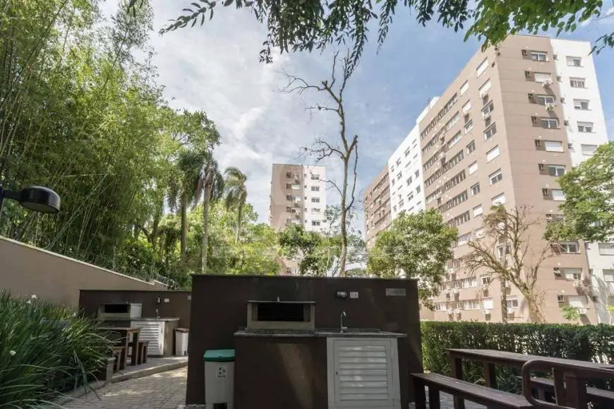 Foto 4 de Apartamento com 2 Quartos à venda, 63m² em Teresópolis, Porto Alegre