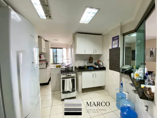 Foto 3 de Apartamento com 3 Quartos à venda, 105m² em Flores, Manaus