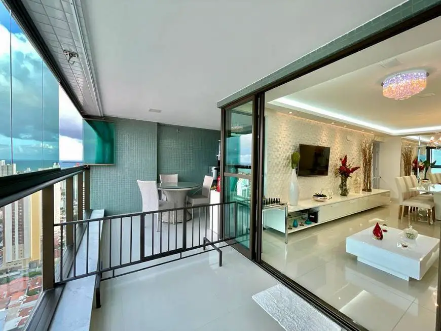 Foto 3 de Apartamento com 3 Quartos à venda, 152m² em Manaíra, João Pessoa