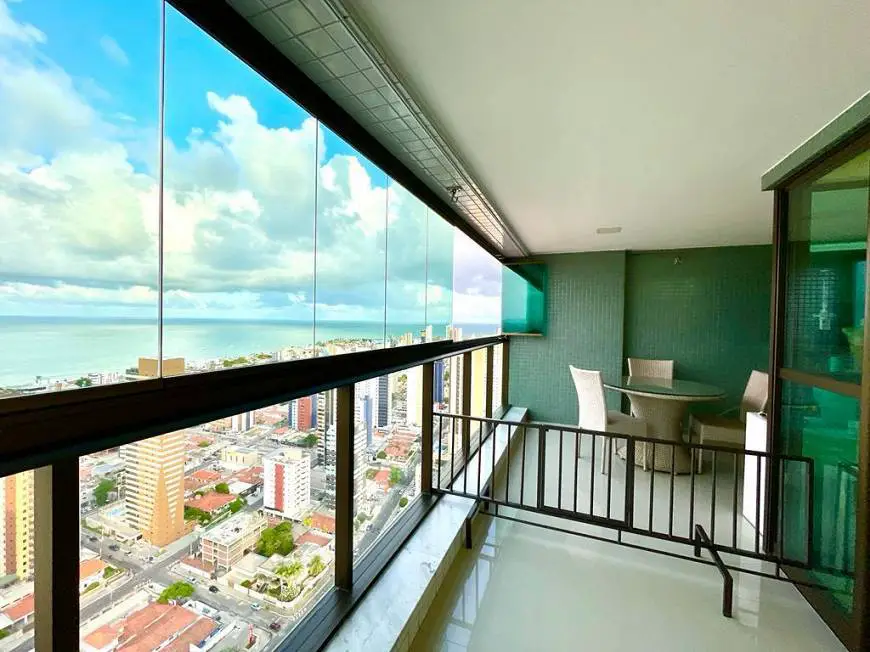 Foto 5 de Apartamento com 3 Quartos à venda, 152m² em Manaíra, João Pessoa