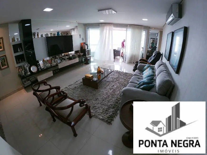 Foto 5 de Apartamento com 3 Quartos para alugar, 180m² em Ponta Negra, Manaus