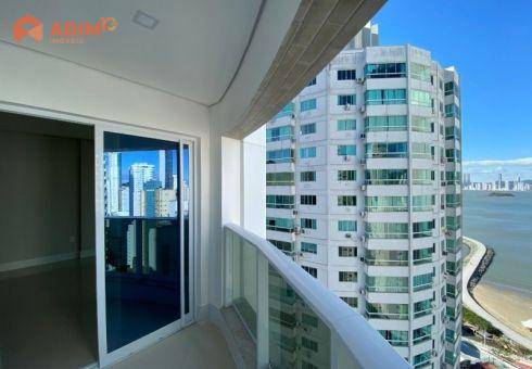 Foto 3 de Apartamento com 3 Quartos à venda, 153m² em Quadra Mar, Balneário Camboriú
