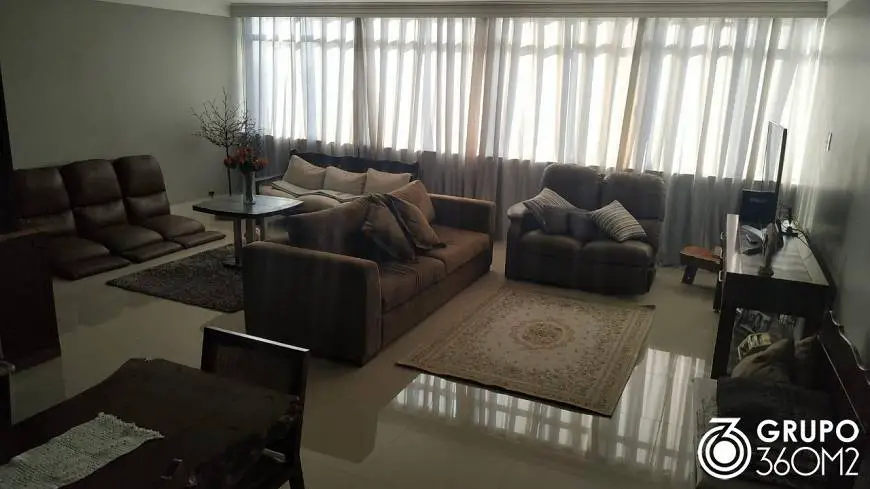 Foto 1 de Apartamento com 3 Quartos à venda, 230m² em Santo Antônio, São Caetano do Sul