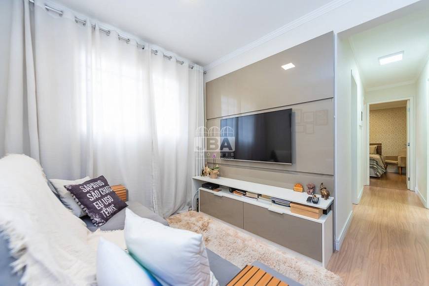 Foto 3 de Apartamento com 3 Quartos à venda, 53m² em Tingui, Curitiba