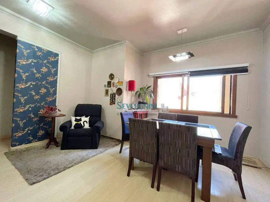 Foto 4 de Apartamento com 3 Quartos à venda, 133m² em Vila Eunice Velha, Cachoeirinha