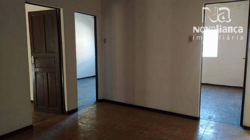 Foto 2 de Apartamento com 3 Quartos para alugar, 130m² em Vila Garrido, Vila Velha