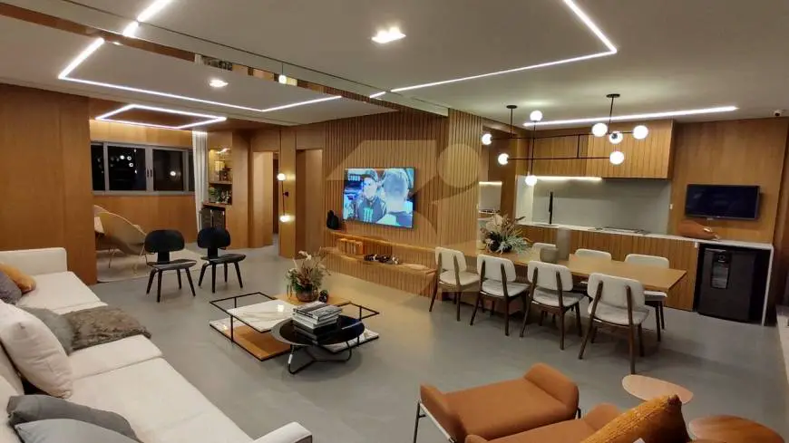 Foto 3 de Apartamento com 3 Quartos à venda, 160m² em Vila Olímpia, São Paulo