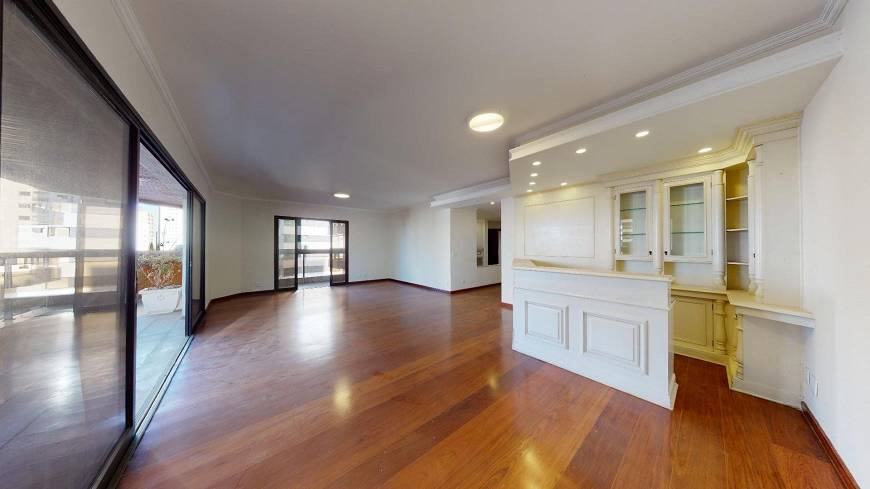Foto 1 de Apartamento com 4 Quartos para venda ou aluguel, 360m² em Aclimação, São Paulo