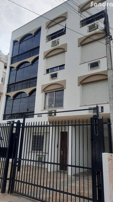 Foto 1 de Apartamento com 4 Quartos à venda, 130m² em Bonfim, Santa Maria