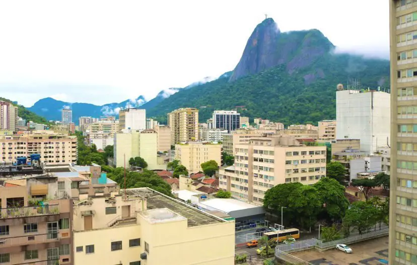 Foto 2 de Apartamento com 4 Quartos à venda, 104m² em Botafogo, Rio de Janeiro