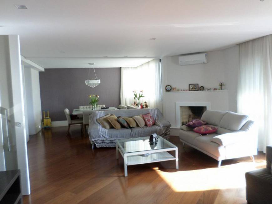 Foto 1 de Apartamento com 4 Quartos à venda, 202m² em Jardim Londrina, São Paulo