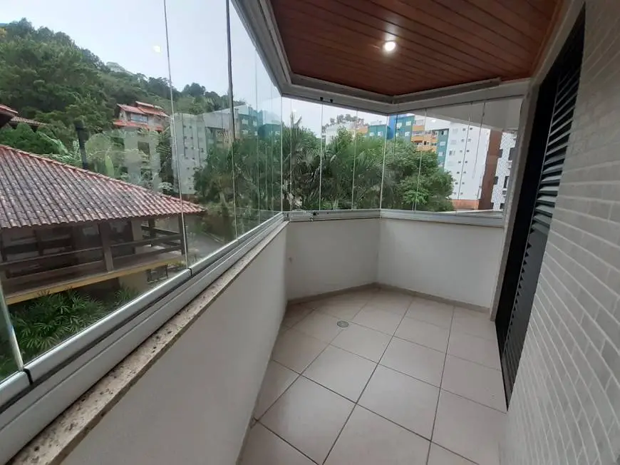 Foto 2 de Apartamento com 4 Quartos à venda, 110m² em Joao Paulo, Florianópolis