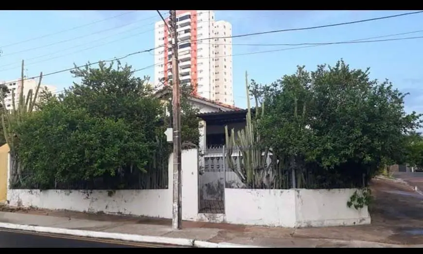 Foto 1 de Casa com 2 Quartos à venda, 302m² em Alvorada, Cuiabá