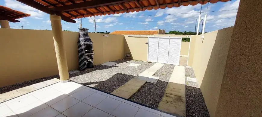 Foto 4 de Casa com 2 Quartos à venda, 77m² em Jardim Bandeirante, Maracanaú