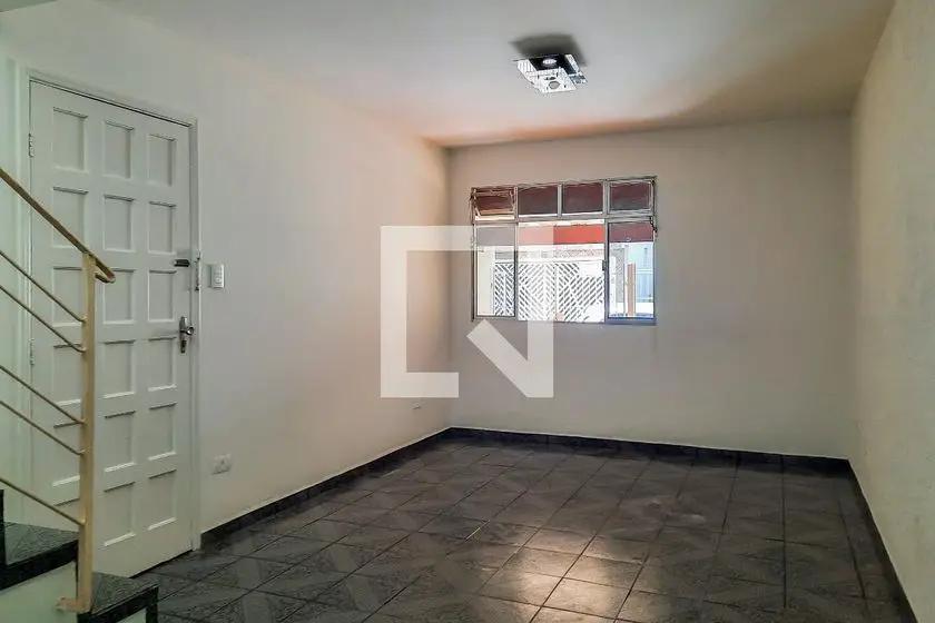 Foto 1 de Casa com 2 Quartos para alugar, 200m² em Rudge Ramos, São Bernardo do Campo