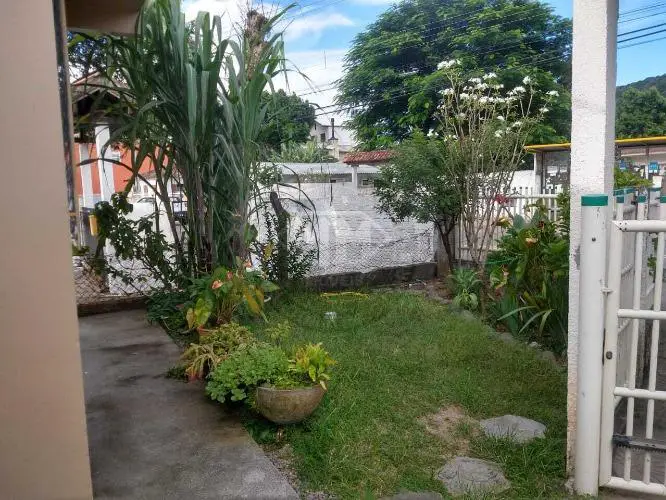 Foto 2 de Casa com 3 Quartos à venda, 140m² em Vargem Grande, Florianópolis