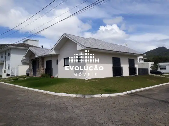 Foto 1 de Casa com 3 Quartos à venda, 179m² em Vargem Grande, Florianópolis