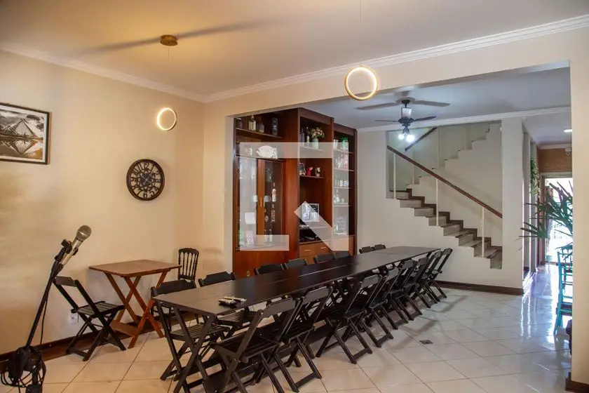 Foto 1 de Casa com 4 Quartos para alugar, 318m² em Alto da Boa Vista, Ribeirão Preto
