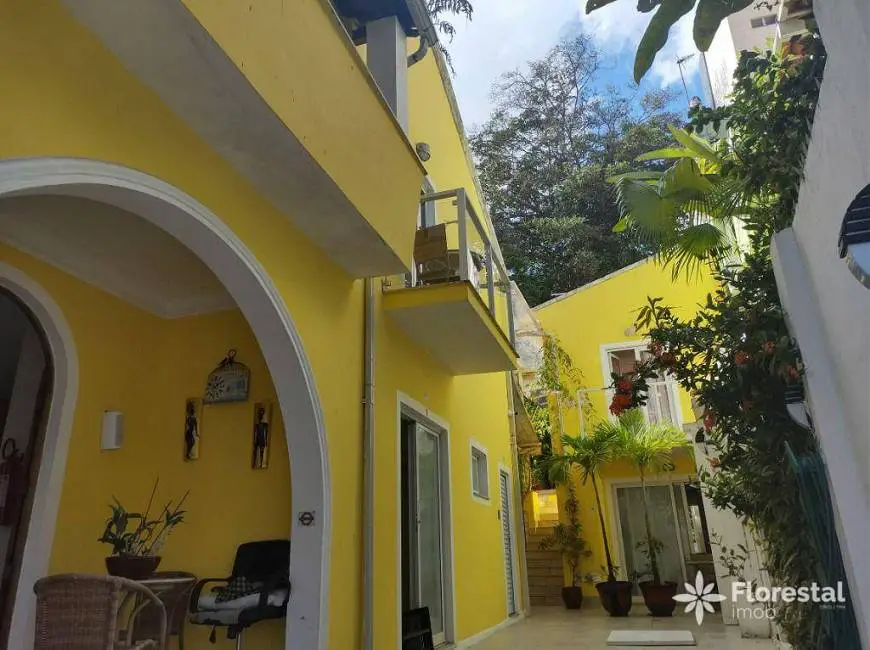 Foto 2 de Casa com 8 Quartos à venda, 176m² em Barra, Salvador