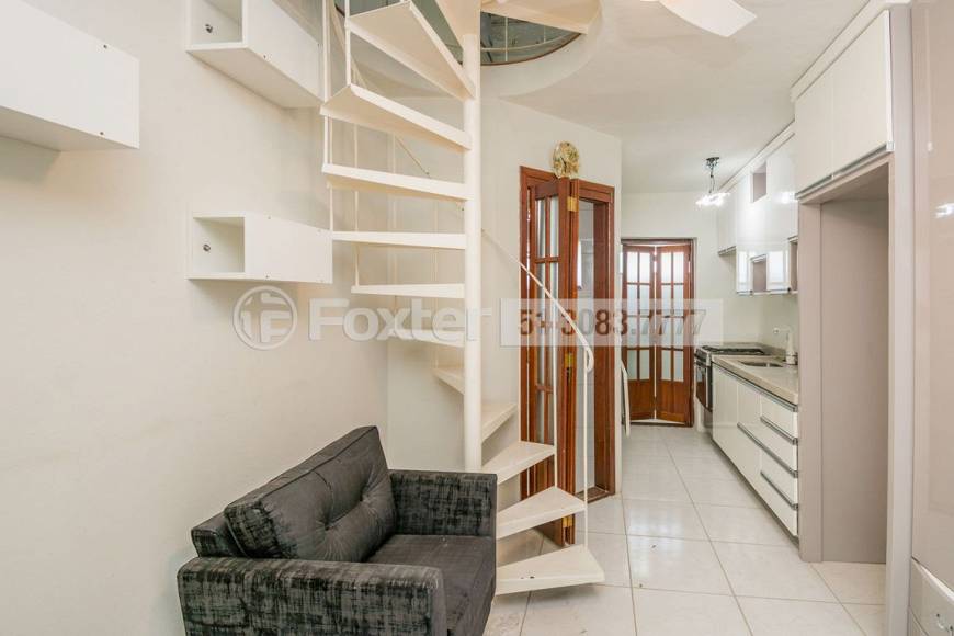 Foto 1 de Casa de Condomínio com 1 Quarto à venda, 41m² em São José, Porto Alegre