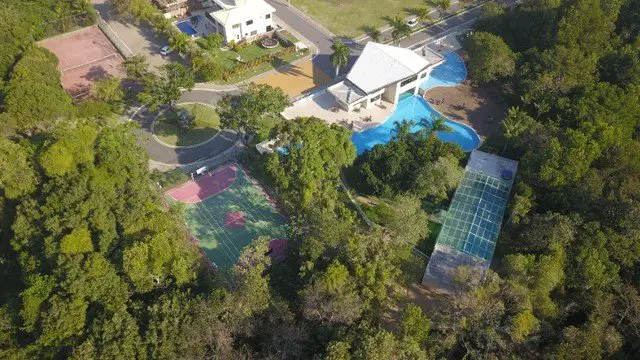 Foto 1 de Lote/Terreno à venda, 300m² em Centro, Vitória