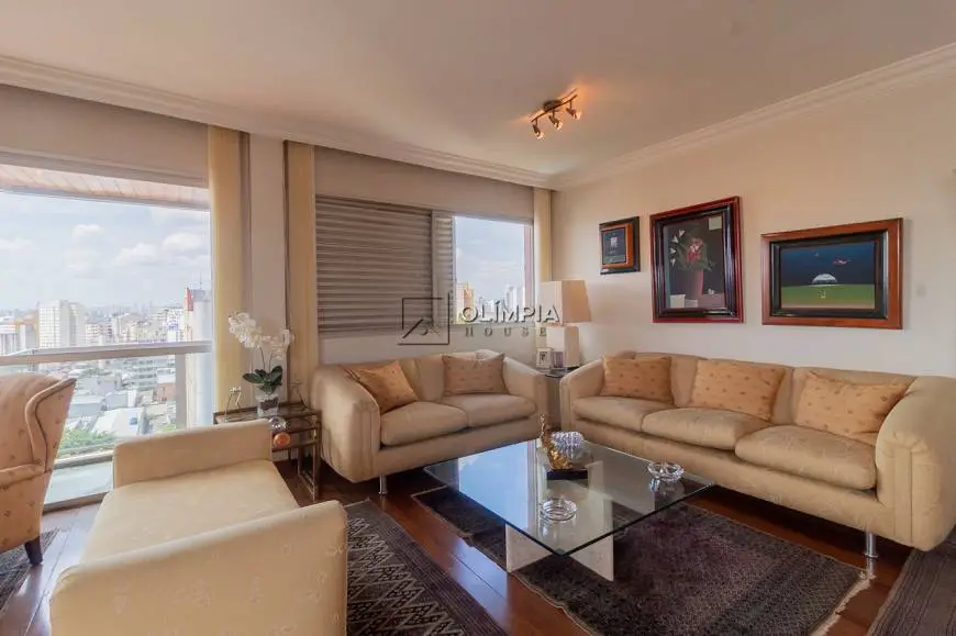 Foto 3 de Apartamento com 2 Quartos à venda, 140m² em Bela Vista, São Paulo