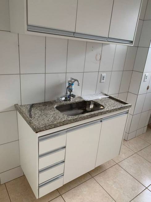 Foto 4 de Apartamento com 2 Quartos à venda, 44m² em Copacabana, Uberlândia