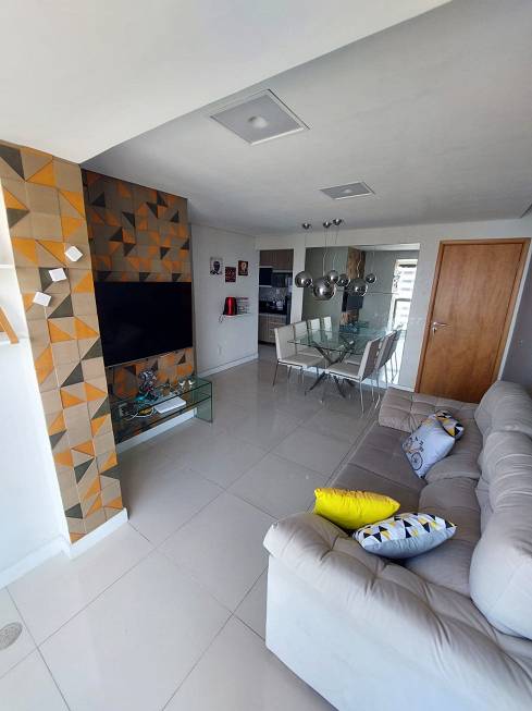 Foto 5 de Apartamento com 2 Quartos à venda, 50m² em Encruzilhada, Recife