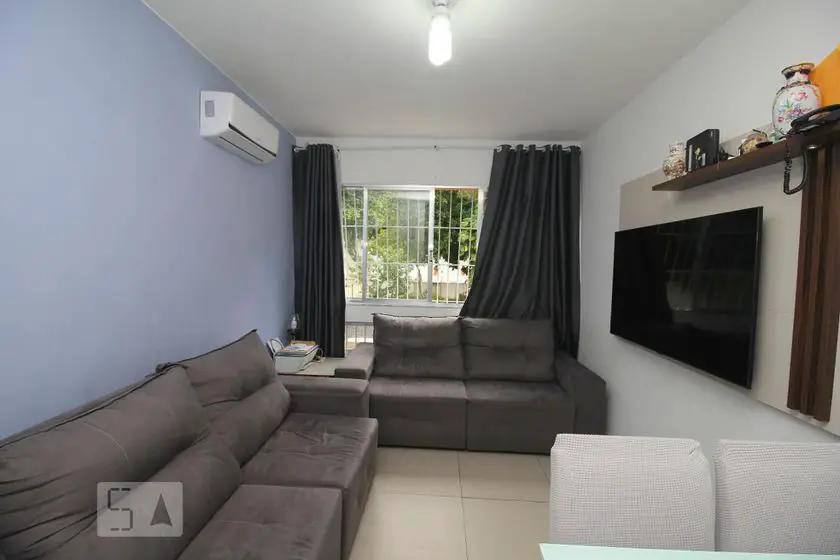 Foto 2 de Apartamento com 2 Quartos para alugar, 63m² em Laranjeiras, Rio de Janeiro