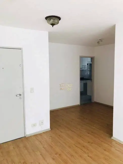 Foto 3 de Apartamento com 2 Quartos à venda, 62m² em Moema, São Paulo