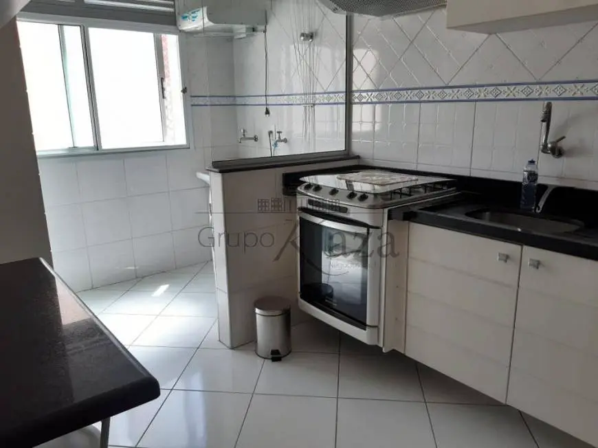 Foto 2 de Apartamento com 2 Quartos à venda, 66m² em Palmeiras de São José, São José dos Campos