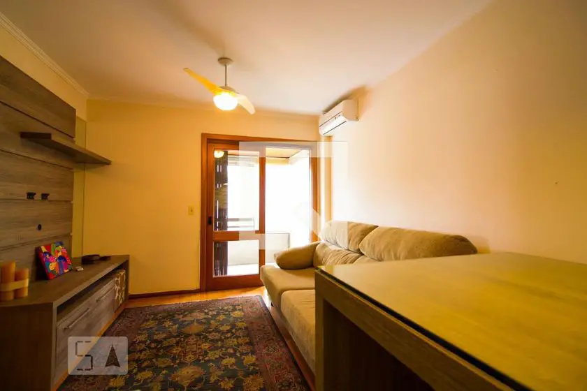 Foto 2 de Apartamento com 2 Quartos para alugar, 63m² em Santa Cecília, Porto Alegre