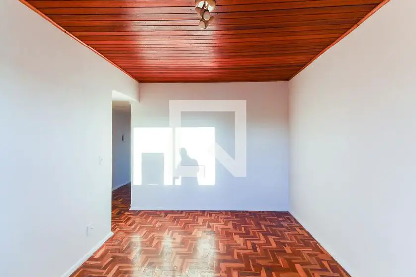 Foto 4 de Apartamento com 2 Quartos para alugar, 80m² em Santa Cecília, Porto Alegre