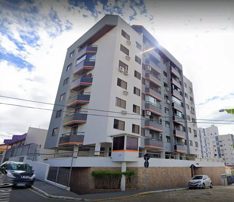 Foto 1 de Apartamento com 3 Quartos para alugar, 93m² em Barreiros, São José