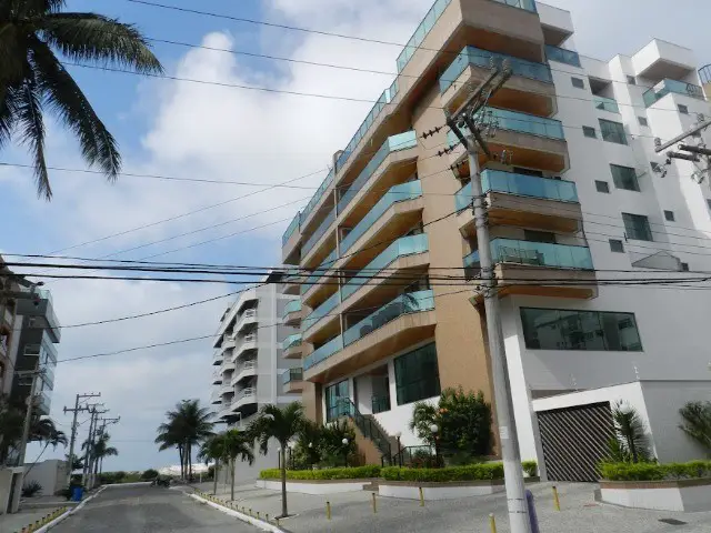 Foto 1 de Apartamento com 3 Quartos à venda, 182m² em Braga, Cabo Frio