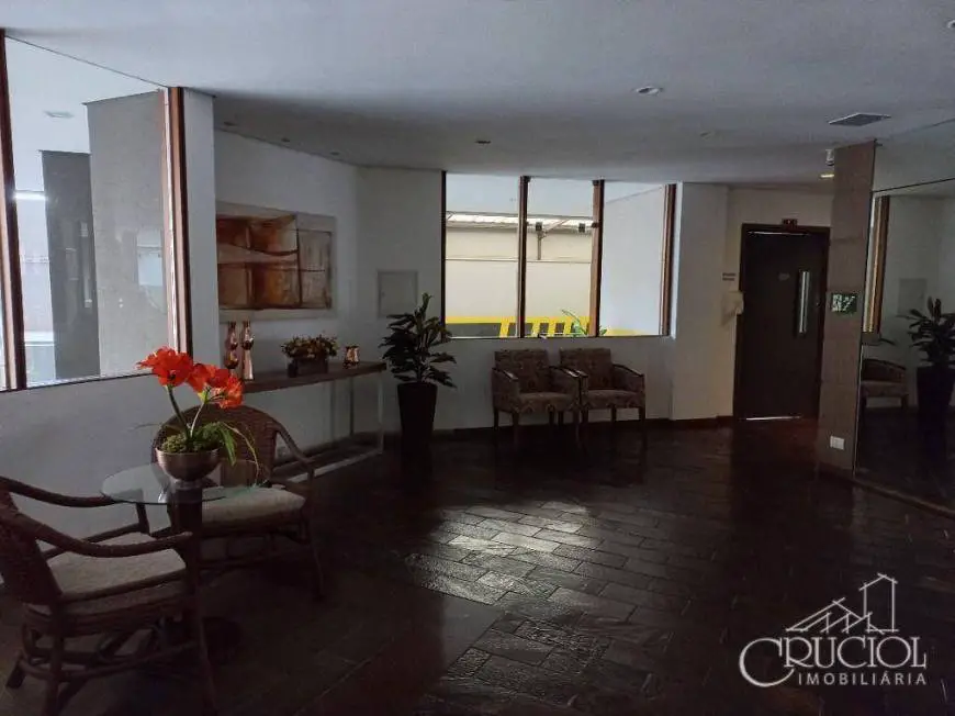 Foto 5 de Apartamento com 3 Quartos para alugar, 64m² em Centro, Londrina