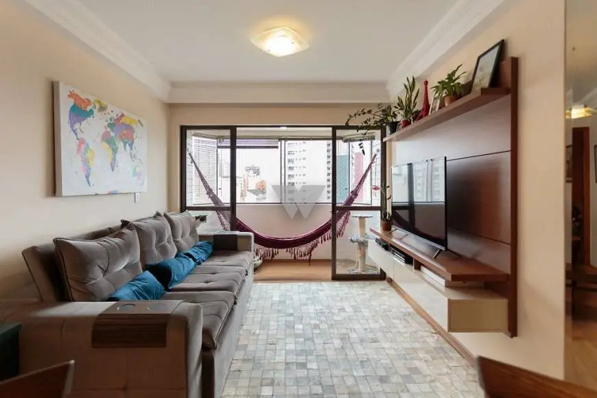 Foto 1 de Apartamento com 3 Quartos à venda, 93m² em Cristo Rei, Curitiba