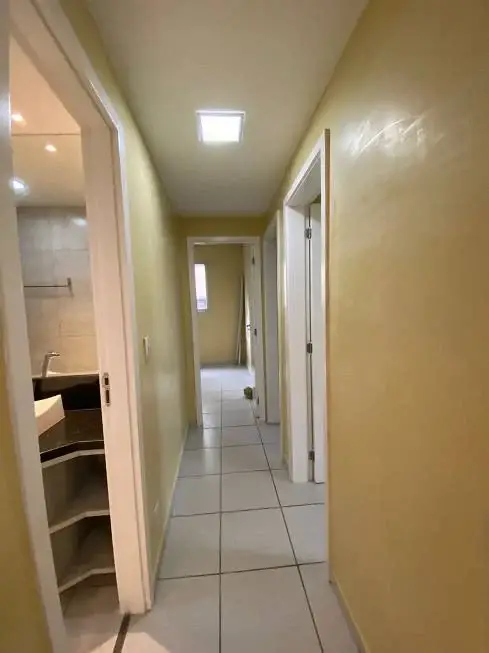 Foto 3 de Apartamento com 3 Quartos para alugar, 80m² em Flores, Manaus