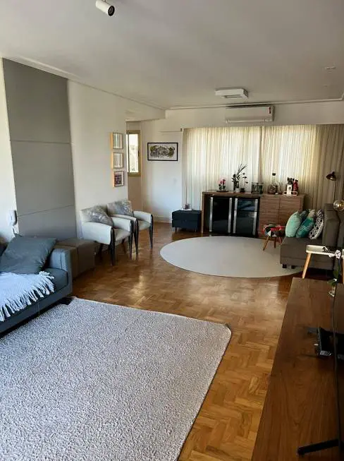 Foto 3 de Apartamento com 3 Quartos para alugar, 179m² em Jardim Paulista, São Paulo