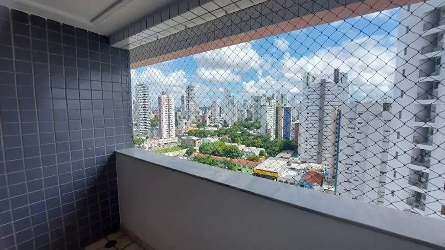 Foto 4 de Apartamento com 3 Quartos à venda, 92m² em Madalena, Recife