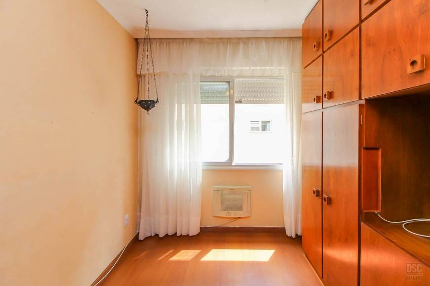 Foto 4 de Apartamento com 3 Quartos à venda, 81m² em Menino Deus, Porto Alegre