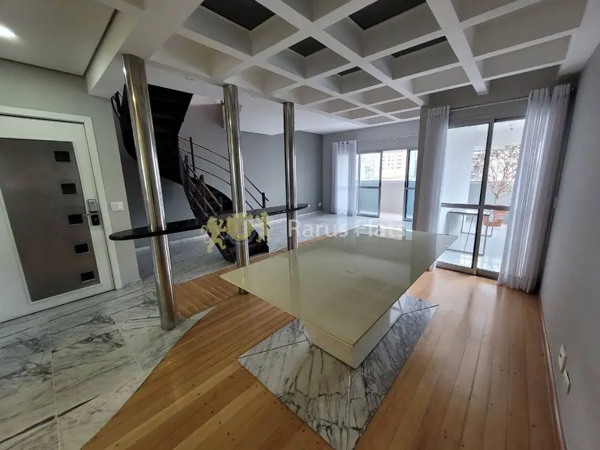 Foto 1 de Apartamento com 3 Quartos para alugar, 350m² em Moema, São Paulo