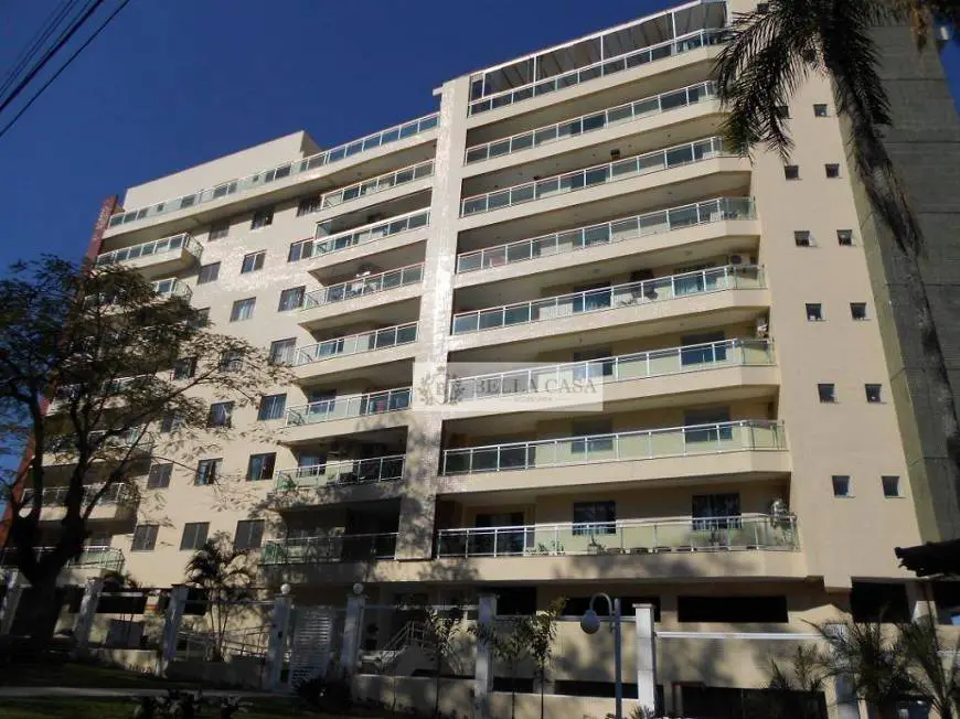 Foto 1 de Apartamento com 3 Quartos à venda, 113m² em Parque Hotel, Araruama