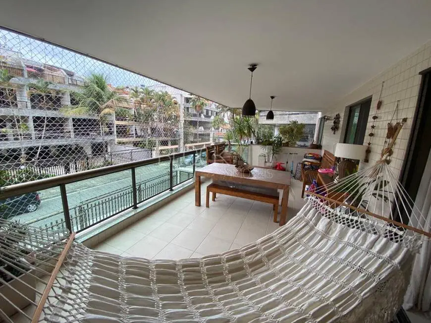Foto 1 de Apartamento com 3 Quartos à venda, 129m² em Recreio Dos Bandeirantes, Rio de Janeiro