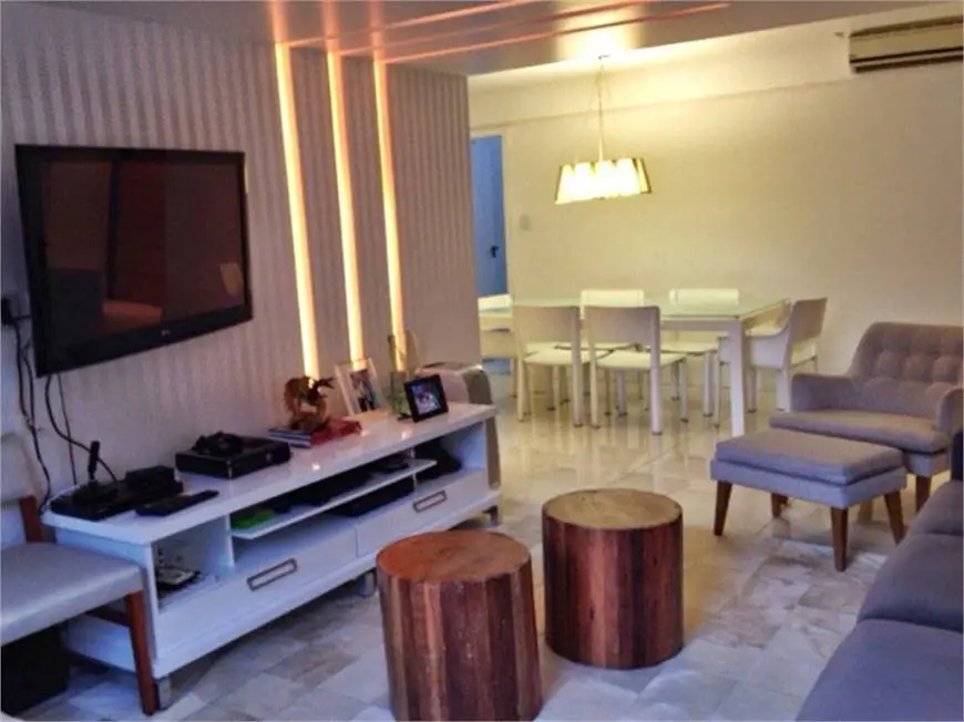 Foto 1 de Apartamento com 3 Quartos à venda, 99m² em Rio Vermelho, Salvador