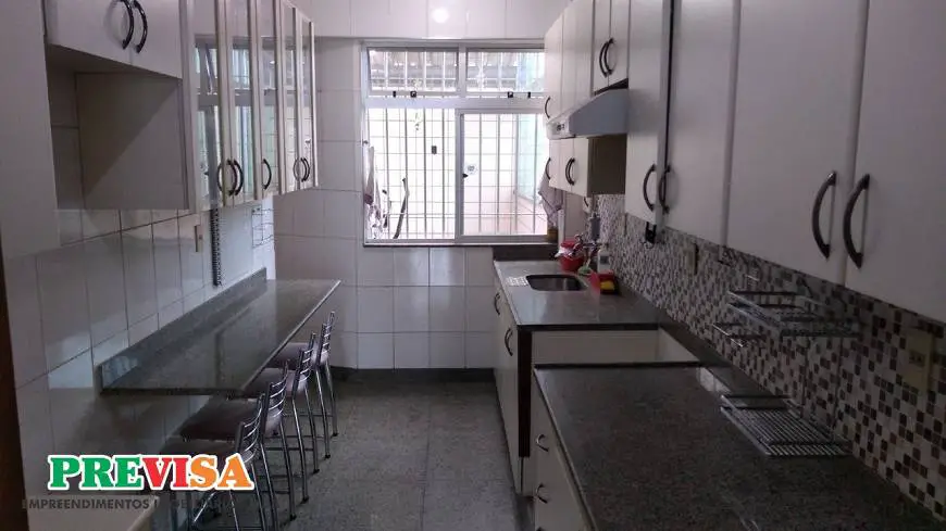 Foto 5 de Apartamento com 3 Quartos à venda, 116m² em Sagrada Família, Belo Horizonte