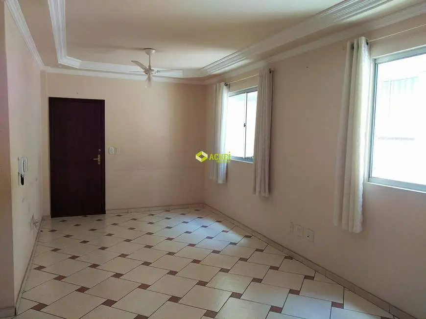 Foto 1 de Apartamento com 3 Quartos à venda, 158m² em Sao Sebastiao, Divinópolis
