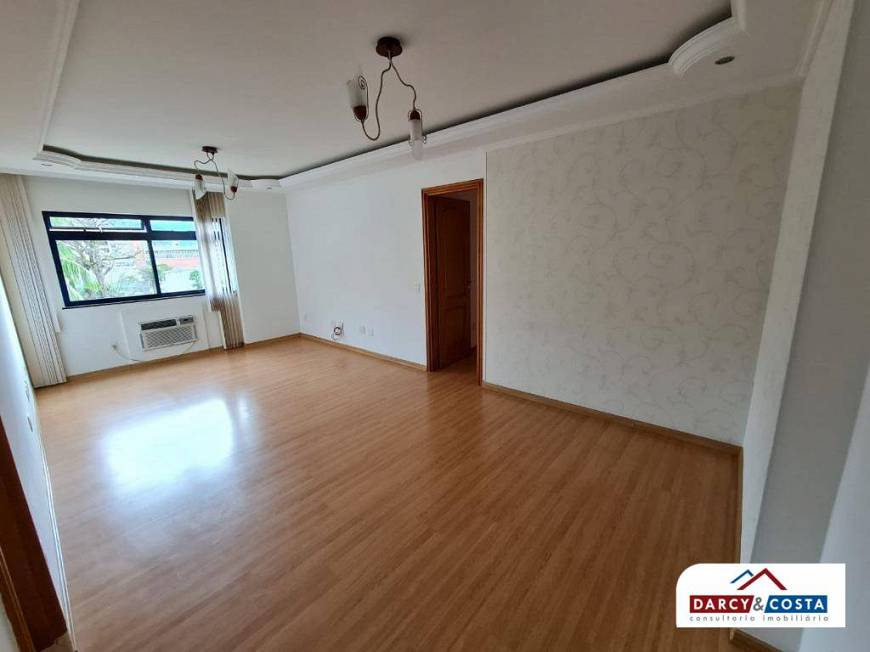 Foto 1 de Apartamento com 3 Quartos à venda, 113m² em Varzea, Teresópolis