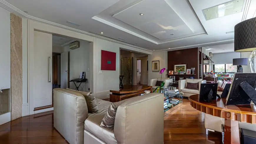 Foto 4 de Apartamento com 3 Quartos à venda, 293m² em Vila Nova Conceição, São Paulo